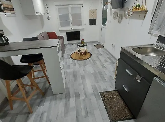 Quiet And Cosy Near Cattenom, Luxembourg And Metz Yutz